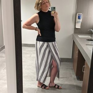 Sleeveless Mock Neck Top